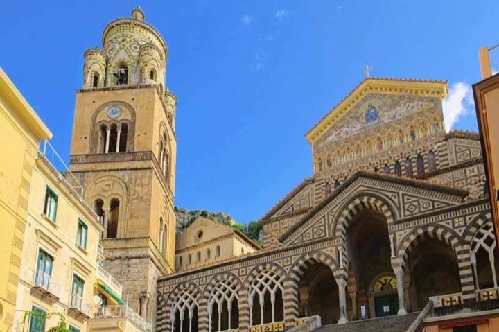 guided tours of pompeii and herculaneum