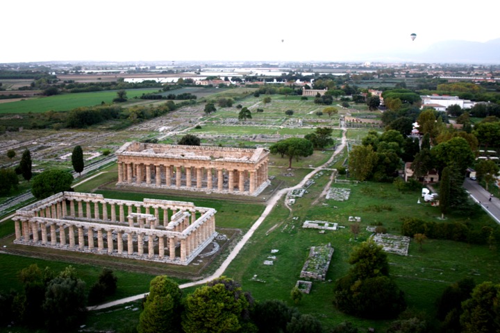 guided tours of pompeii and herculaneum